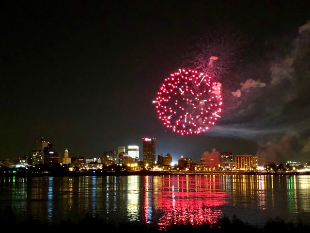 5A239718-4AF6-4E2E-960A-3EC50AEF93C1_1_201_a